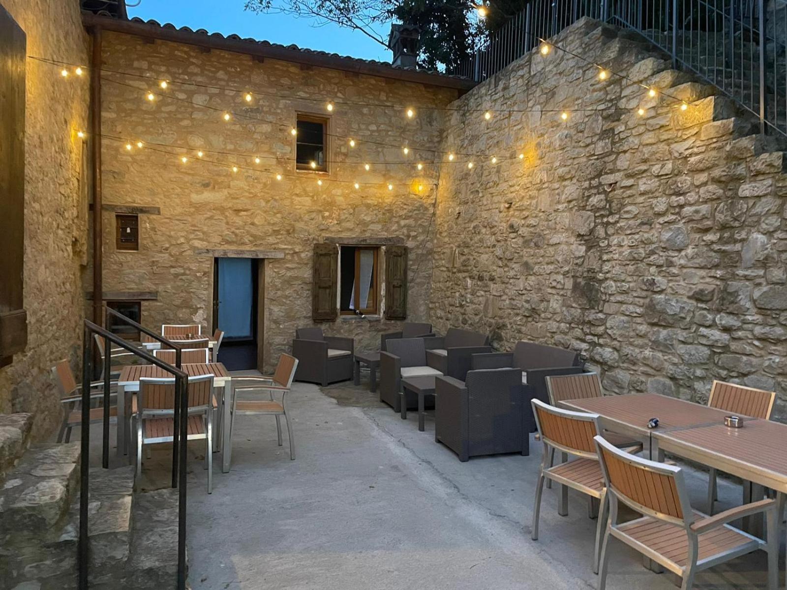 Borgo Dei Sassi Di Roccamalatina - Room And Breakfast Rocca Malatina Exterior foto